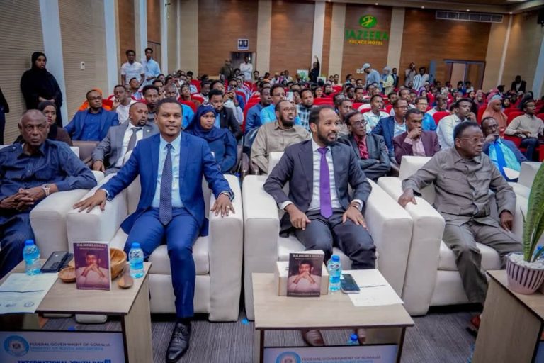Maalinta Caalamiga ah ee Dhallinyarada ayaa si weyn loogu xusay magaalada Muqdisho.